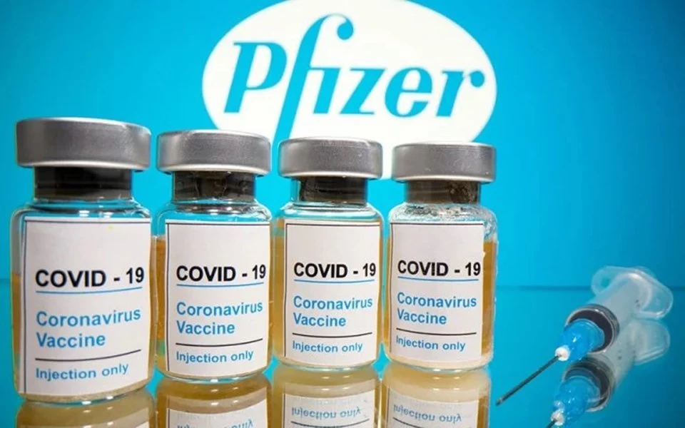 Ο FDA θα δώσει πλήρη έγκριση για το εμβόλιο της Pfizer - Ανοίγει ο δρόμος για την υποχρεωτικότητα